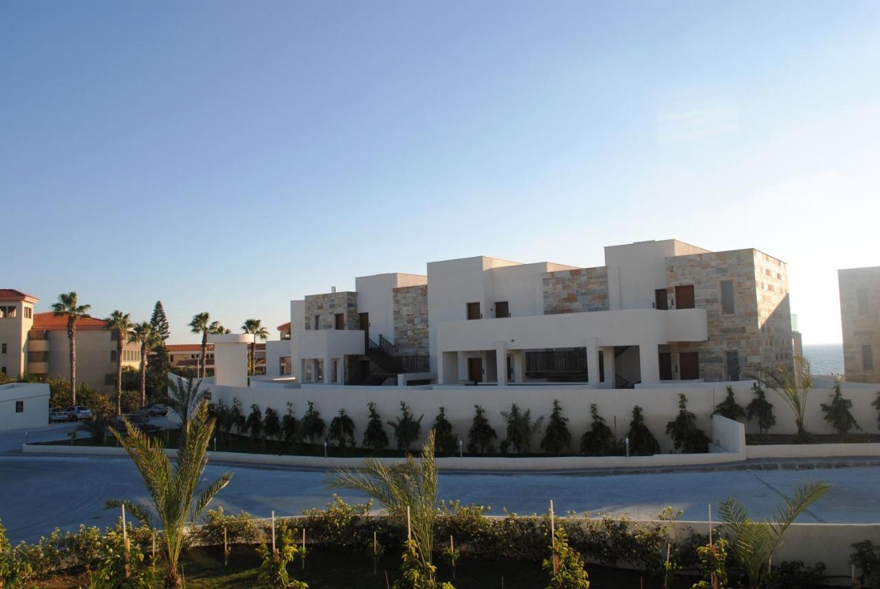 Gold Lagoon Kosher Hotel - By Amphora Hotel & Suites Paphos Ngoại thất bức ảnh