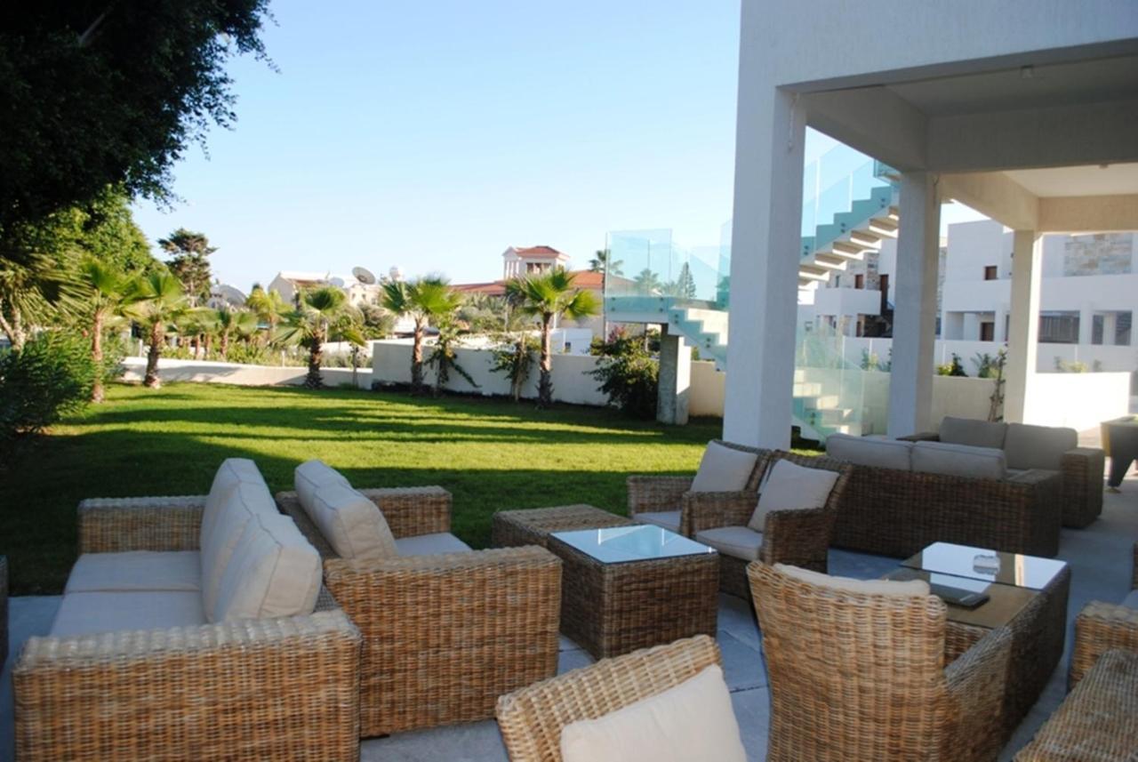 Gold Lagoon Kosher Hotel - By Amphora Hotel & Suites Paphos Ngoại thất bức ảnh