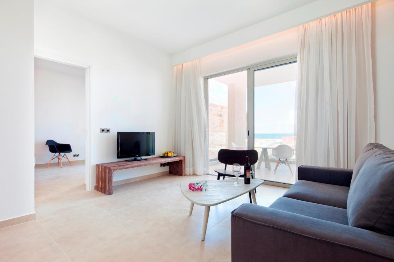 Gold Lagoon Kosher Hotel - By Amphora Hotel & Suites Paphos Ngoại thất bức ảnh