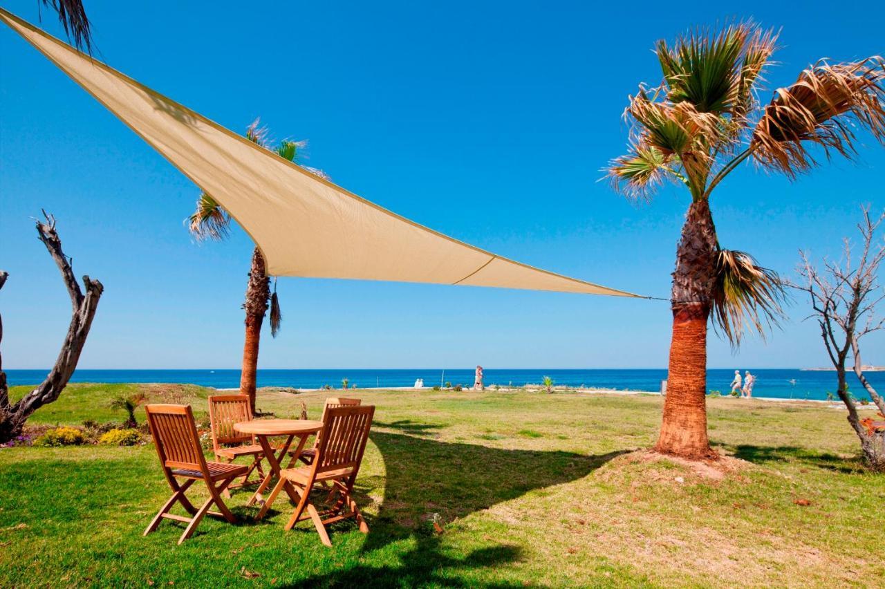 Gold Lagoon Kosher Hotel Paphos Ngoại thất bức ảnh