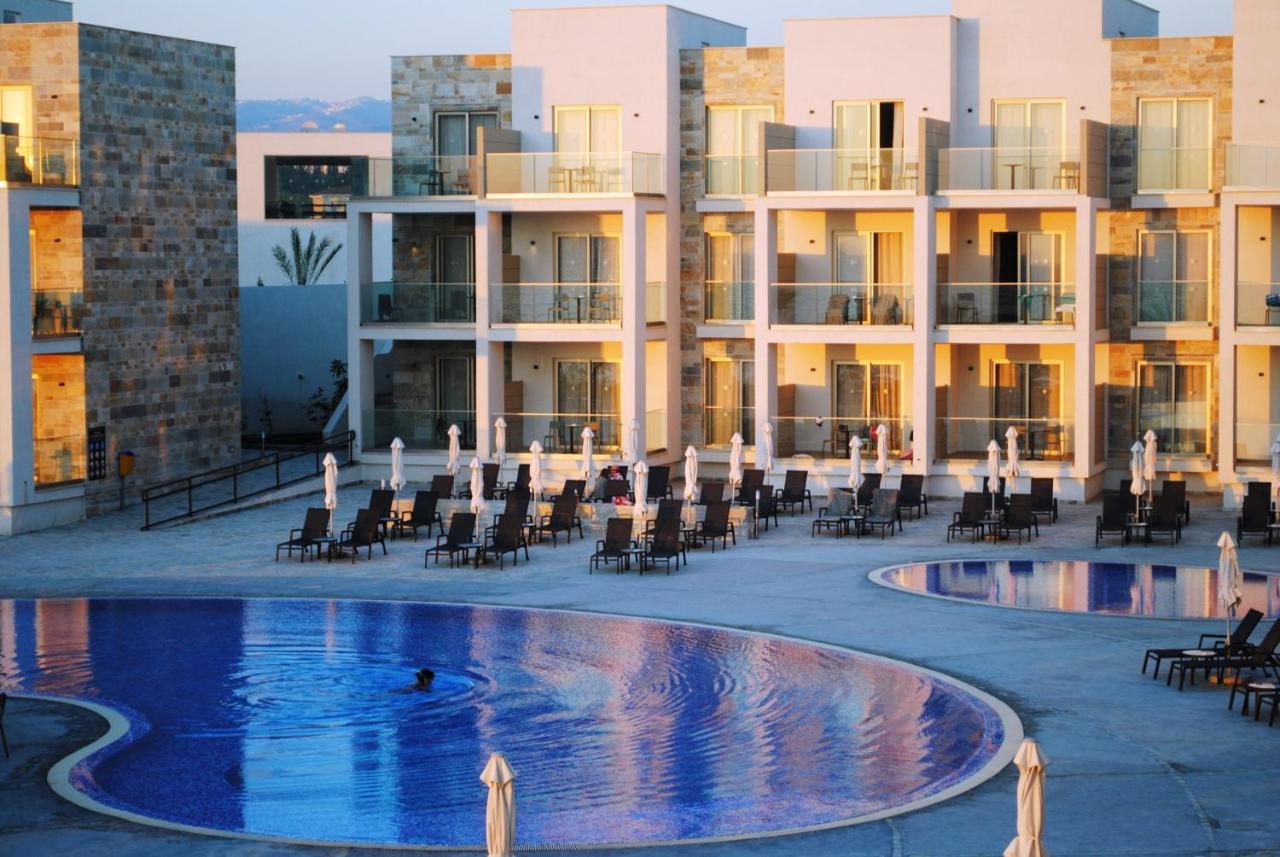 Gold Lagoon Kosher Hotel Paphos Ngoại thất bức ảnh